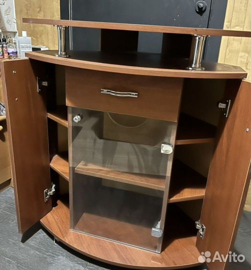 Тумба под телевизор