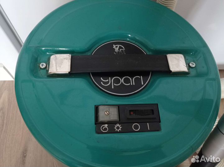 Пылесос Урал и запасной шланг СССР