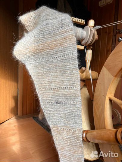 Бактус вязаный из собачьей шерсти, ручная работа