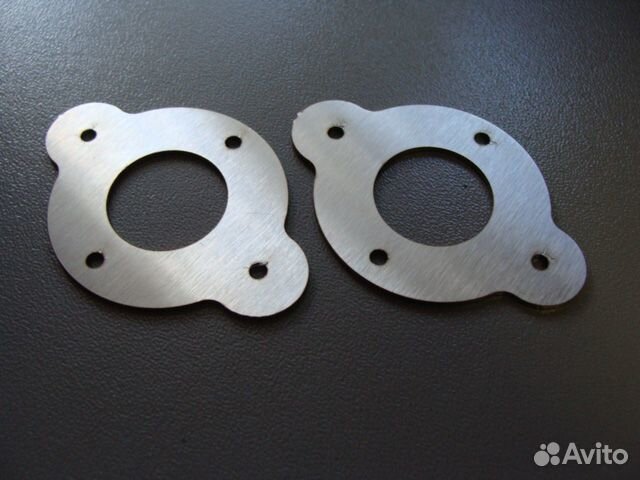 Крепеж для ламповых панелей в ламповый усилитель