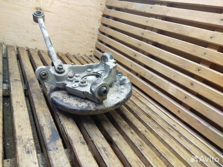 Цапфа задняя правая Nissan Teana J31 2006