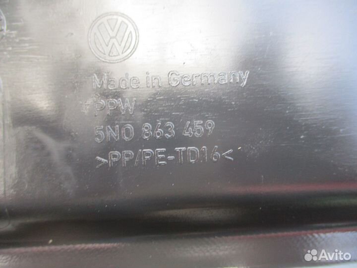 Обшивка багажника задняя Фольксваген Тигуан