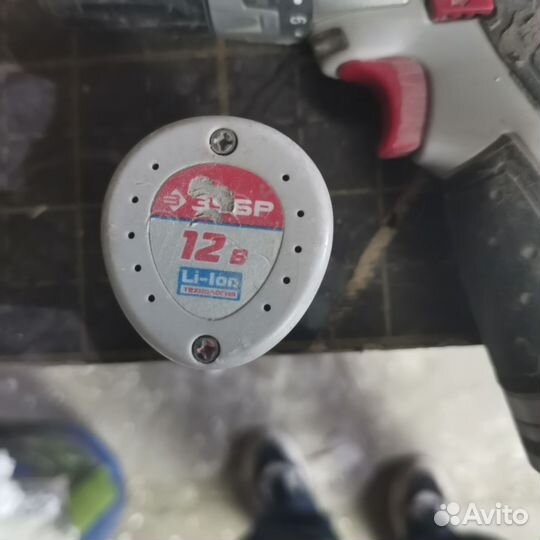 Аккумуляторная дрель шуруповерт