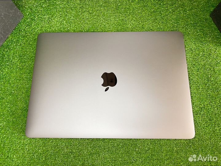 MacBook Pro 13 2021 i7 32Gb 512Gb/1-цикл