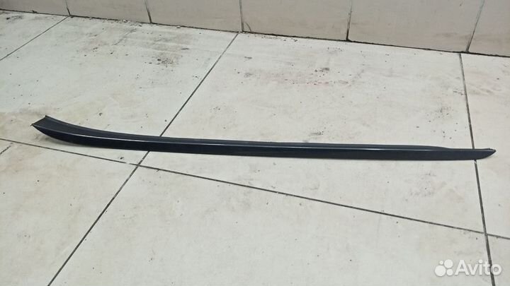 Молдинг лобового стекла Hyundai i40