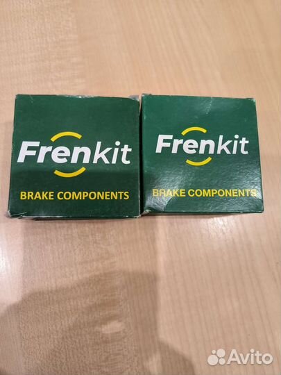 Ремкомплект заднего суппорта Toyota Corolla 2014