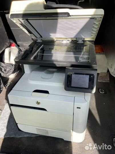 Принтер лазерный мфу hp Laser Jet Pro 400 color