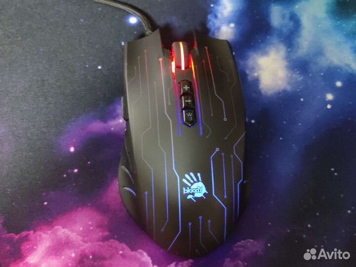 Игровая мышь bloody модель:q82