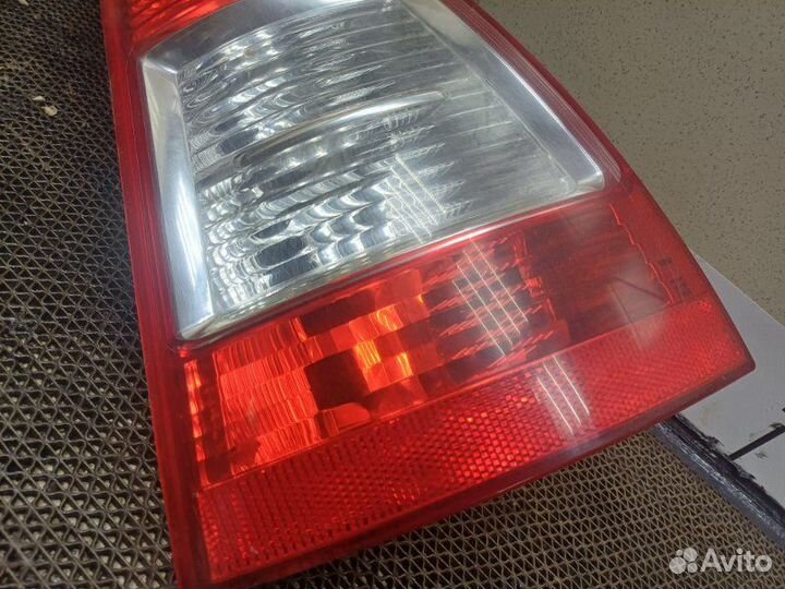 Фонарь задний правый Citroen C3 хэтчбек 1.4 KFV