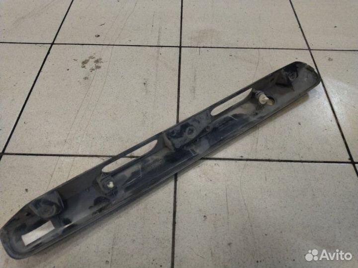 Накладка крышки багажника Hyundai Accent