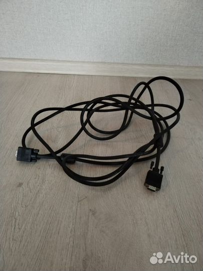 Кабель для компьютера