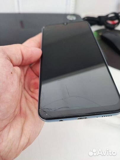 Samsung Galaxy A50, 4/64 ГБ