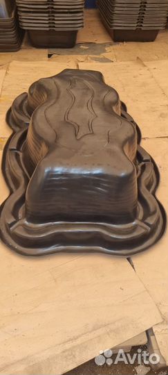 Садовый пруд пластиковый 1400