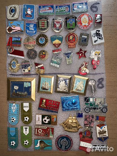 25- Значки последние находки