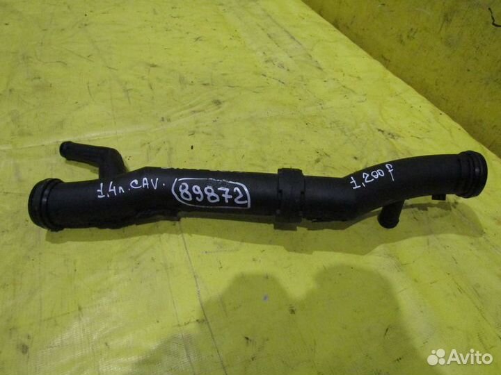 Патрубок системы охлаждения Volkswagen Scirocco 10