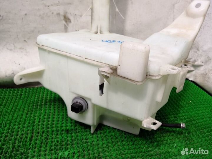 Бачок стеклоомывателя передний Lexus Ls430