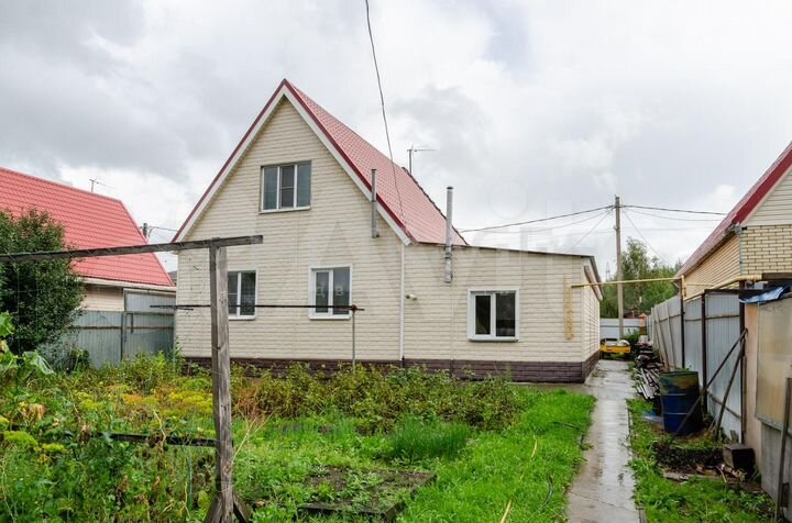 Дом 168,8 м² на участке 6,5 сот.