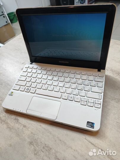 Нэтбук Samsung 2/4потока/4озу/SSD60Гб в хорошем