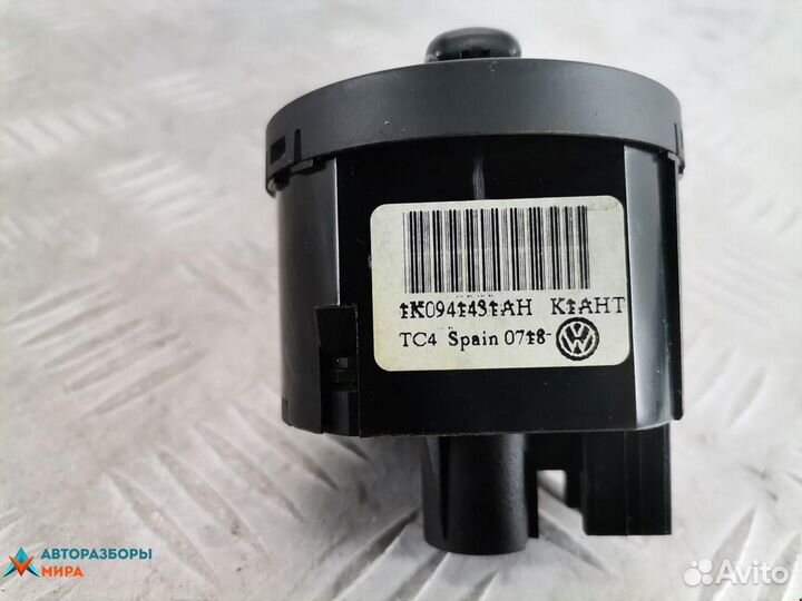 Переключатель света Volkswagen Golf 5 2008
