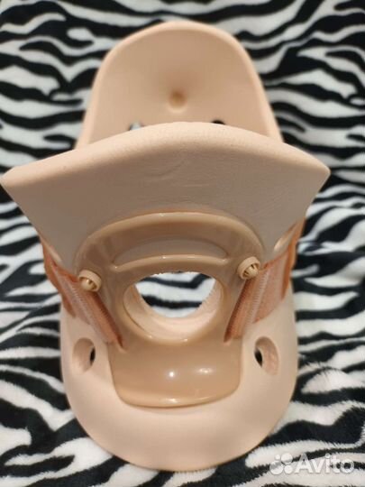 Корсет-воротник размер l