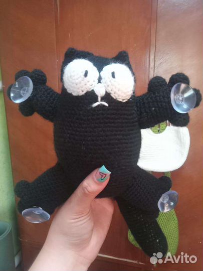 Вязанный кот Саймон