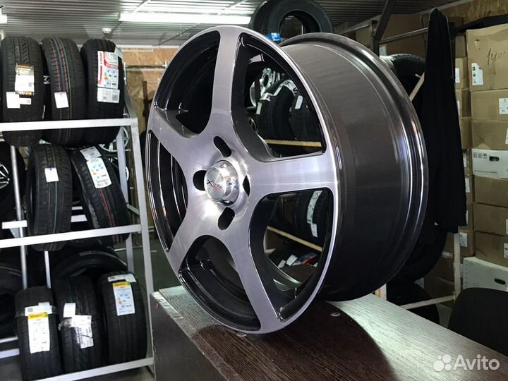 Диски литые на RIO solaris X'trike X-118 R15 4*100