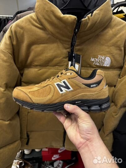 New balance 2002REI US9 Оригинал