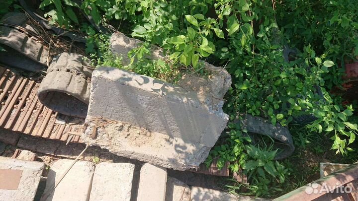 Заборные бетонные плиты