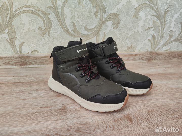 Зимние ботинки для мальчика Northland,37 размер