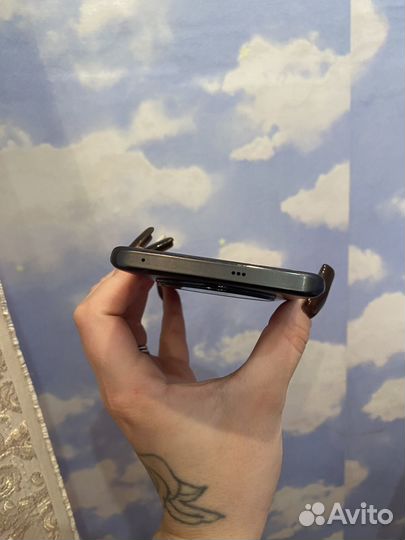 realme 11 Pro, 8/128 ГБ