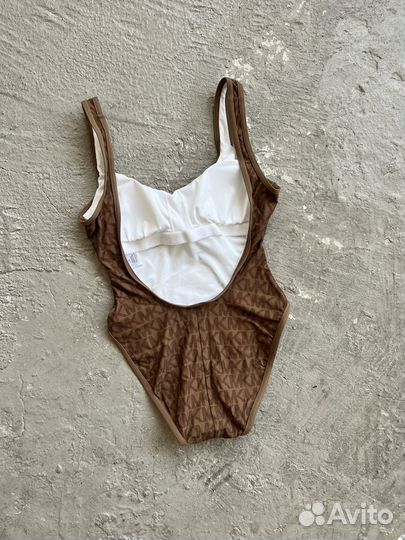 Купальник р.6.8 Michael Kors