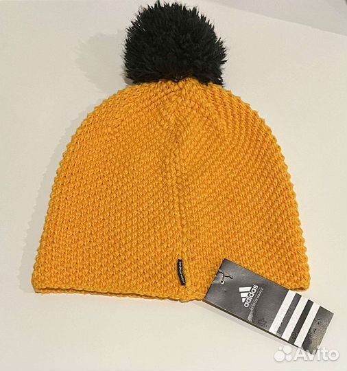 Шапка новая adidas женская