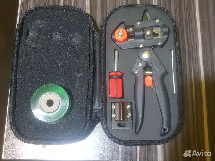 Прививочный секатор