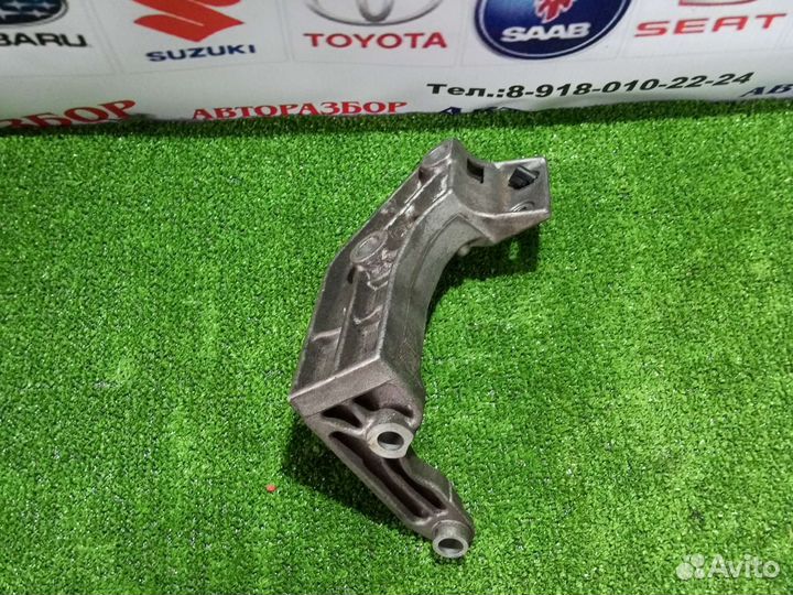 Кронштейн тнвд Renault Laguna 2 1.9 F9Q