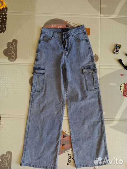 Джинсы (штаны)