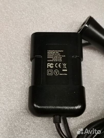 Автомобильное зарядное устройство на 4 USB QC3.0