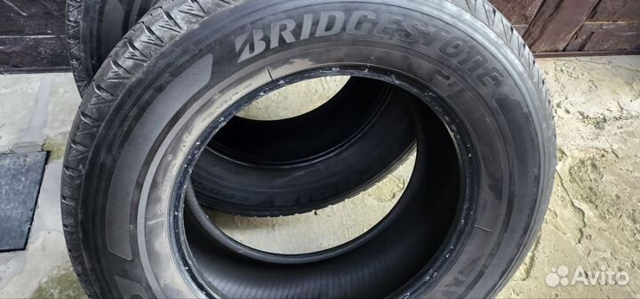 Bridgestone Ecopia EP850 285/60 R18