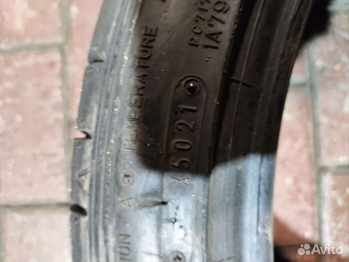 Dunlop SP Sport Maxx 050+ 225/45 R18 и 245/40 R18 99Y