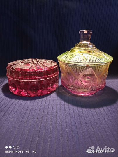 Сахарница /шкатулка / вазочка,цветное стекло СССР