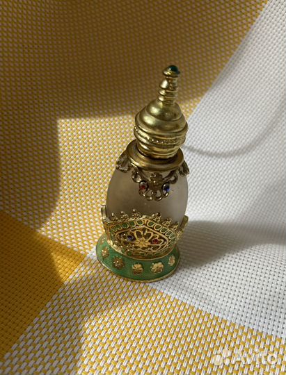 Флакон из под духов арабских