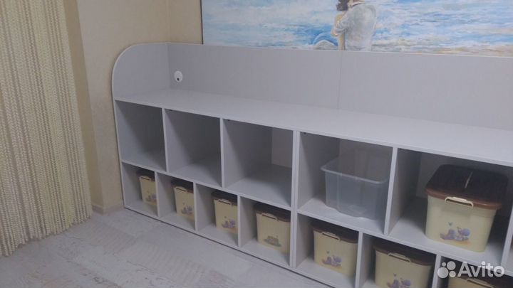 Стеллаж для игрушек