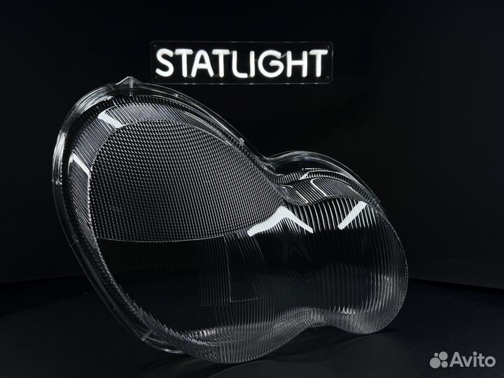 Стекло фары Mercedes W203 2000-2004 под рефлектор