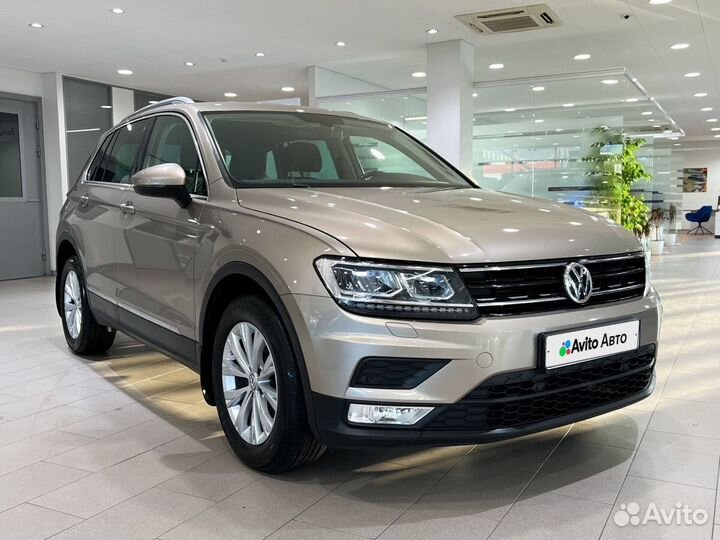 Volkswagen Tiguan 2.0 AMT, 2017, 81 200 км