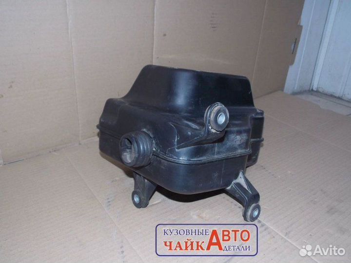 Резонатор воздушного фильтра Hyundai Sonata 5 NF