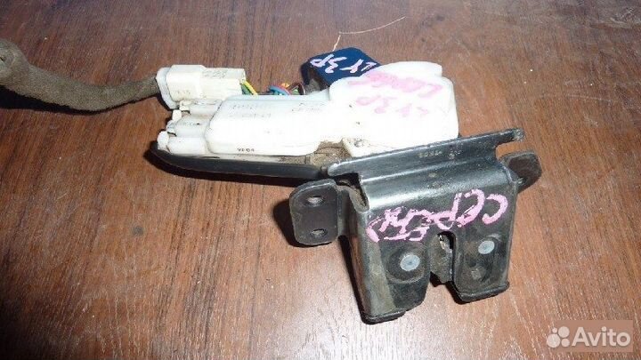 Замок багажника Mazda Mpv LY3P 2007