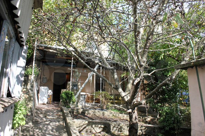 Дом 57 м² на участке 3,1 сот.