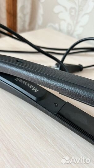 Выпрямитель утюжок для волос