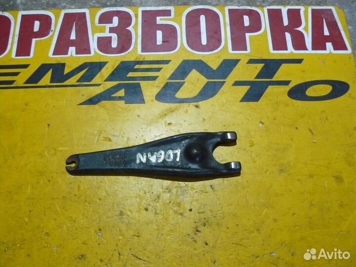 Вилка сцепления для Renault Logan 1