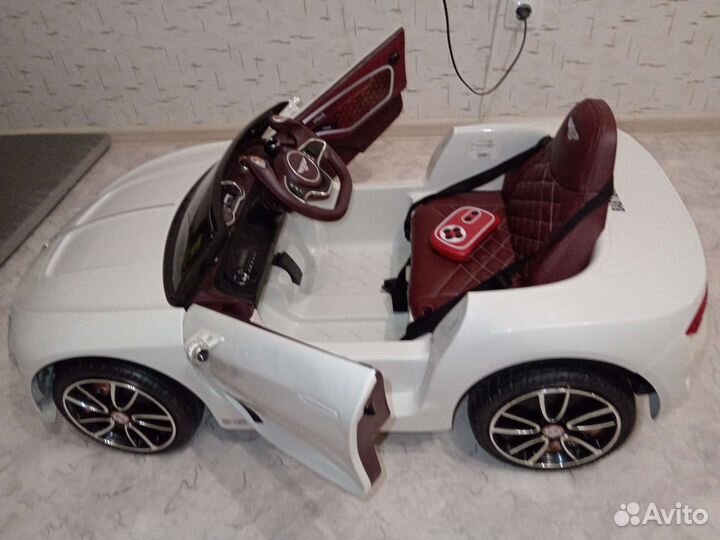 Электромобиль