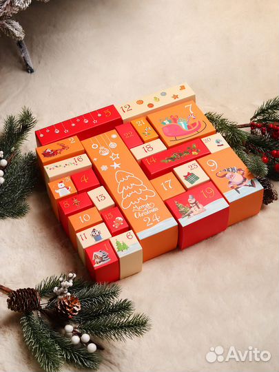 Новогодние подарочные коробки j-7383